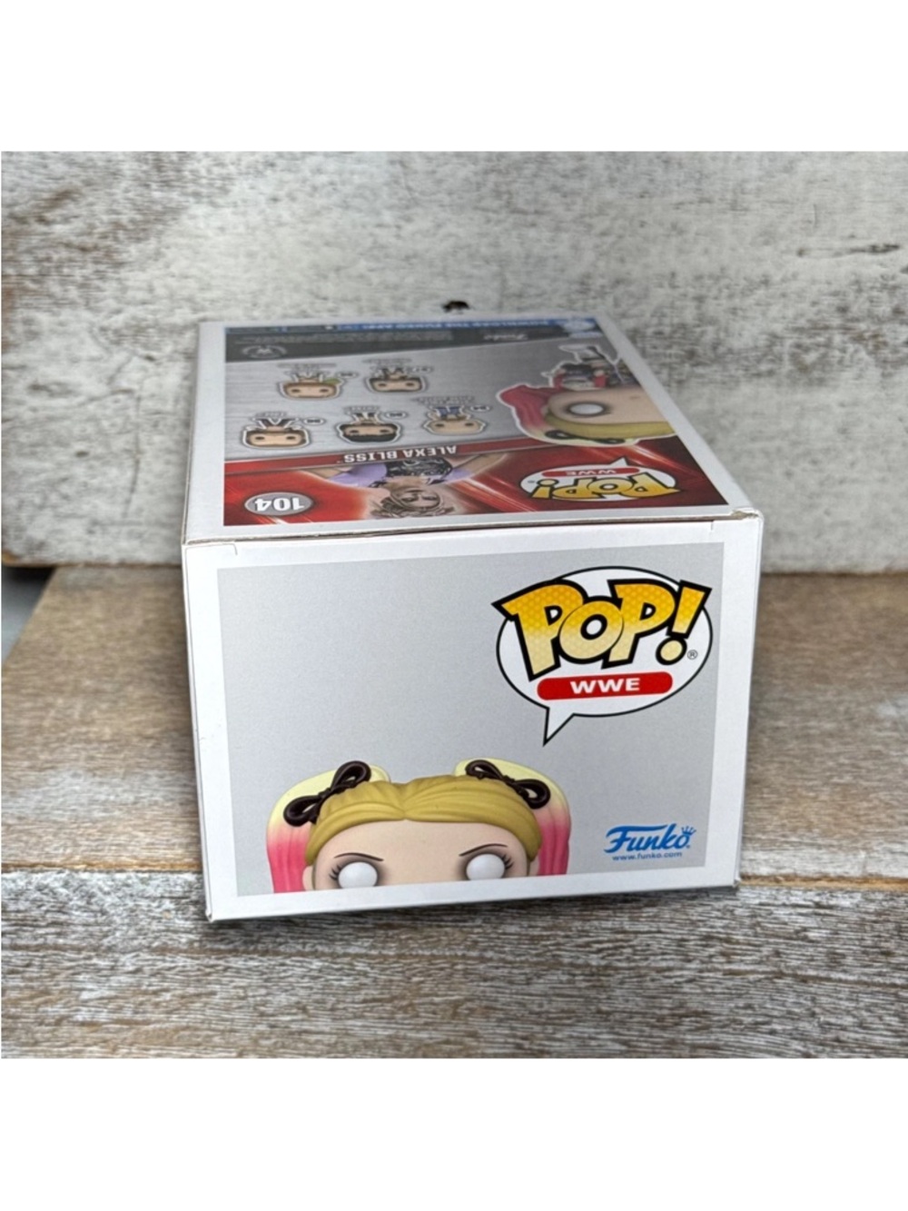 Funko Pop! WWE #104 Alexa Bliss Vinyl Figure Only At Walmart Brand New - Picture 3 of 6